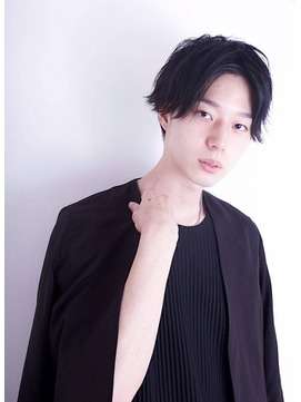 ナチュラルに動く無造作メンズショート